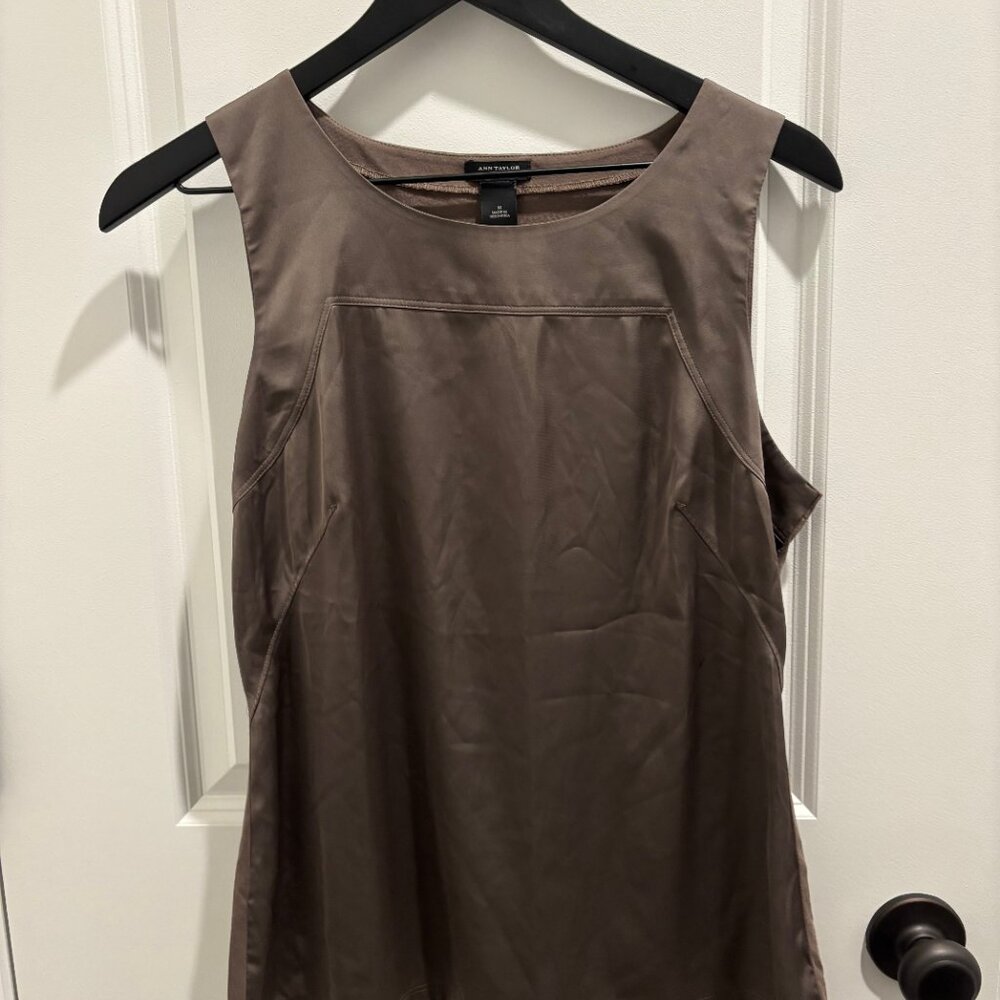 Ann Taylor Size Medium Tank Top